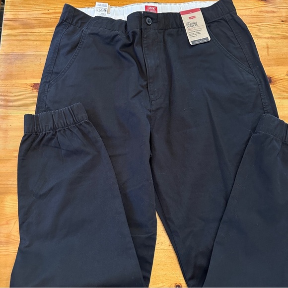 Levi's Other - NWT LEVI'S* XX CHINO JOGGERS
STRETCH BLACK
SITS BELOW YOUR WAIST Men’s L